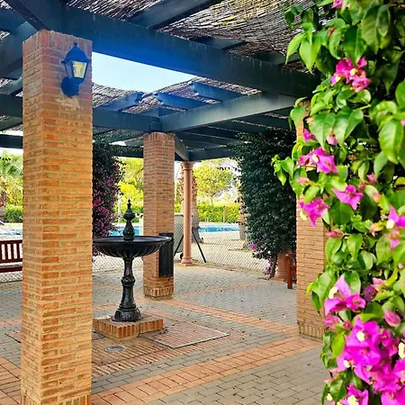 Dar01 Pool View Prado Golf *